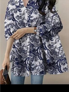 SHEIN White Tunic Blouse with Navy Floral Print
